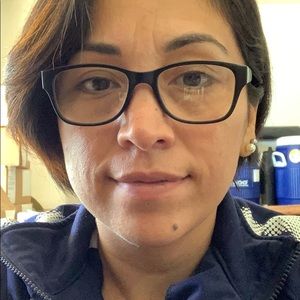 Meet your Posher, Beatriz